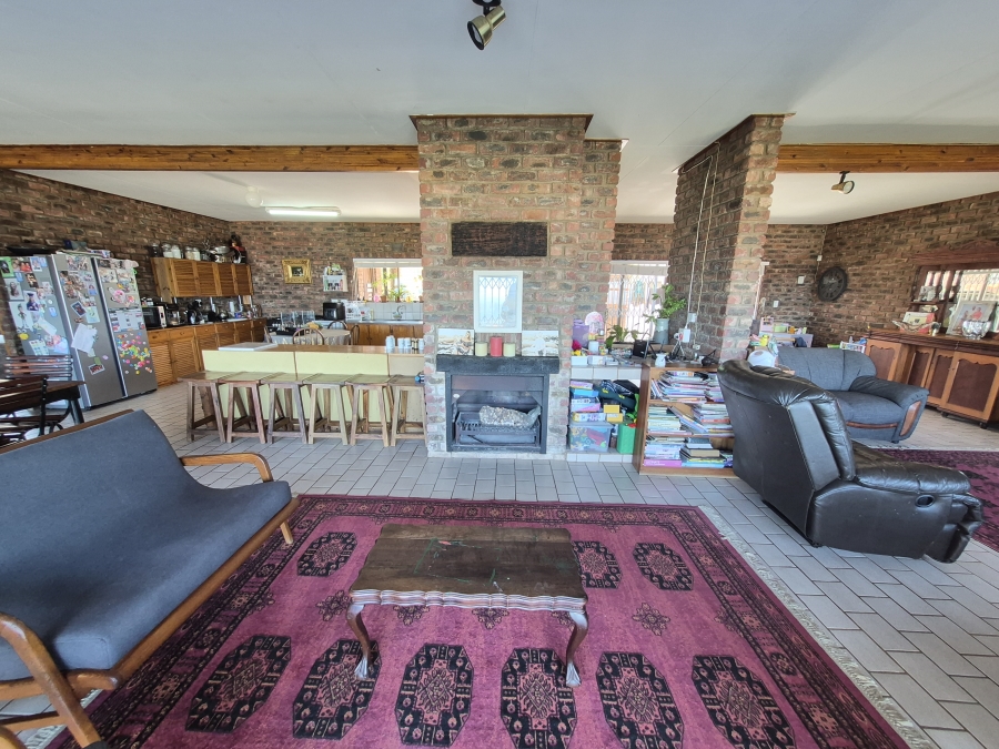 5 Bedroom Property for Sale in Dana Bay Western Cape